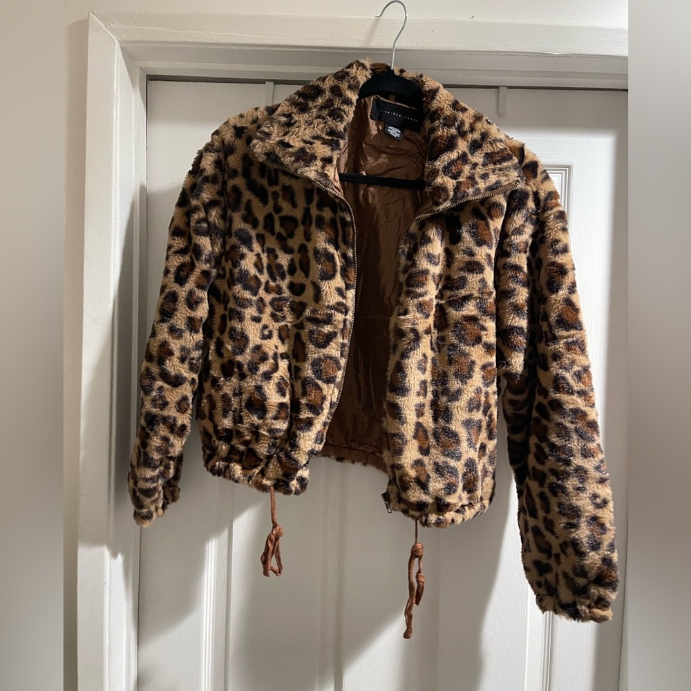 Know One Cares Faux Fur Semi Crop Full Zip Leopard Jacket